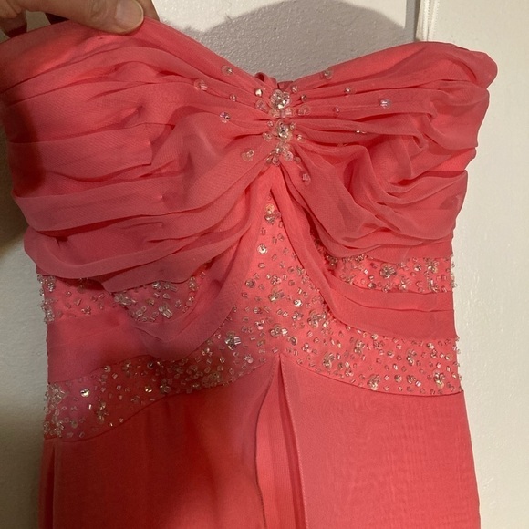 Beautiful Crystal bodice pink gown with sheer overlay size 2 - Picture 4 of 11